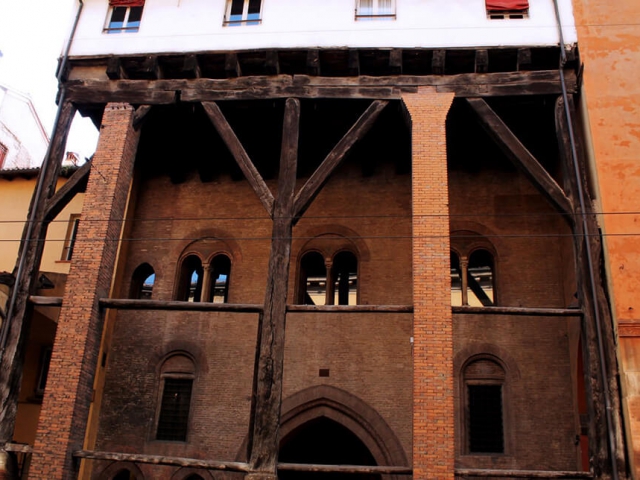 Casa Isolani Bologna.bo