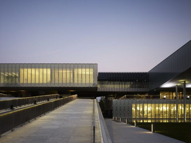 Mast, il centro polifunzionale ricco di arte Bologna.bo