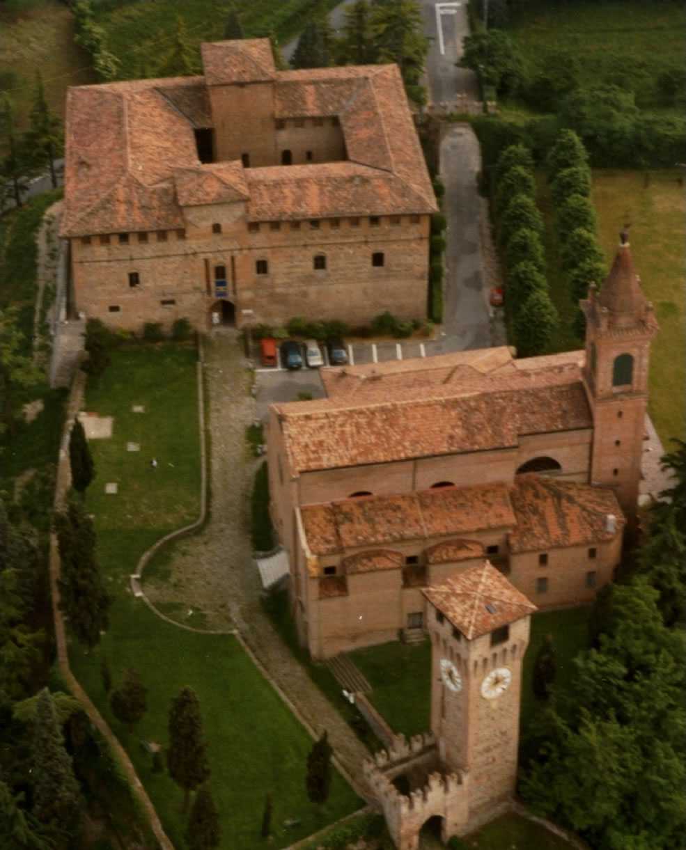 La Rocca Bentivoglio e il Museo Crespellani