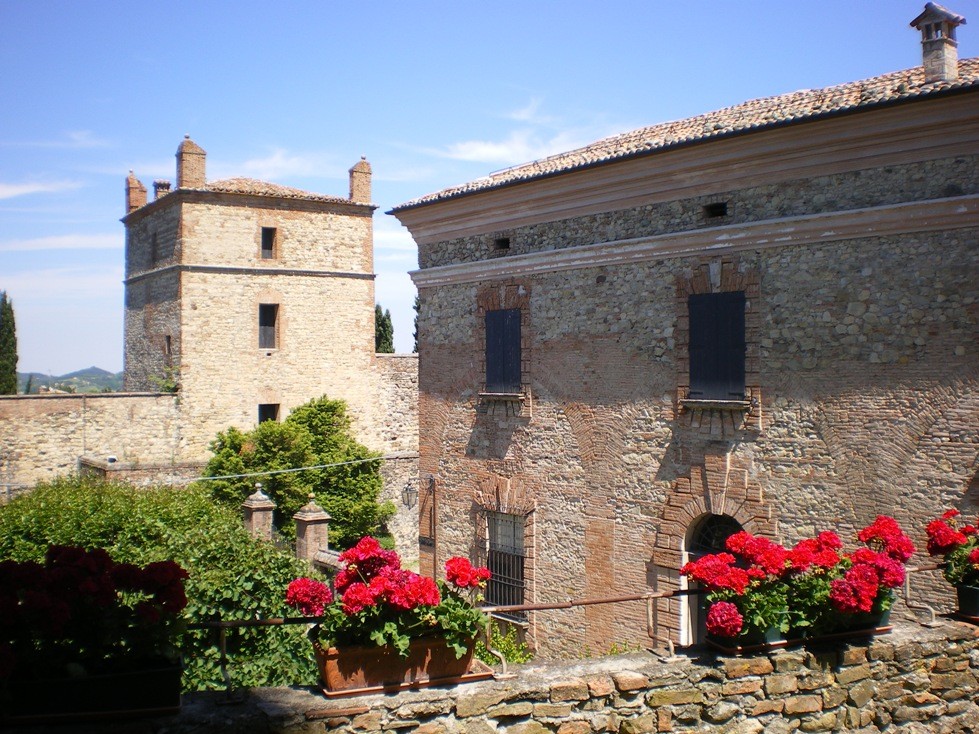 castello di serravalle