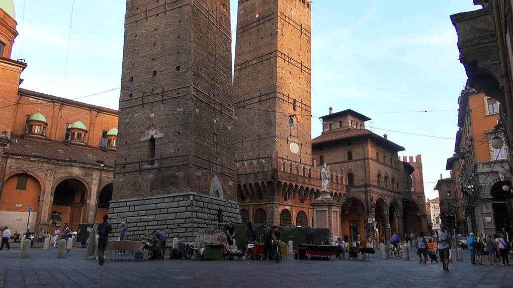 Piazza di Porta Ravegnana