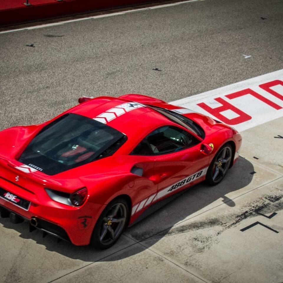 autodromo di imola avventura sul vostro sogno ferrari