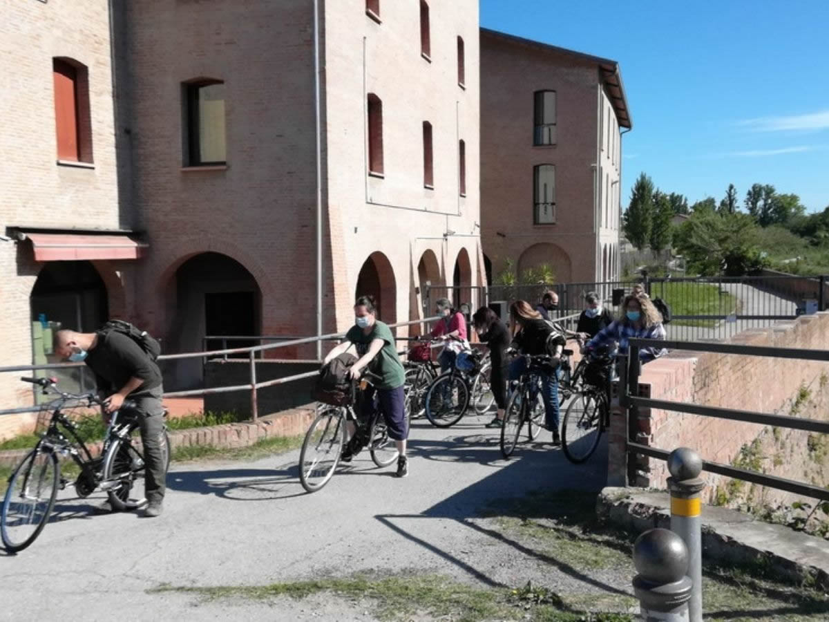 in bicicletta alla scoperta delle acque sotterranee di bologna