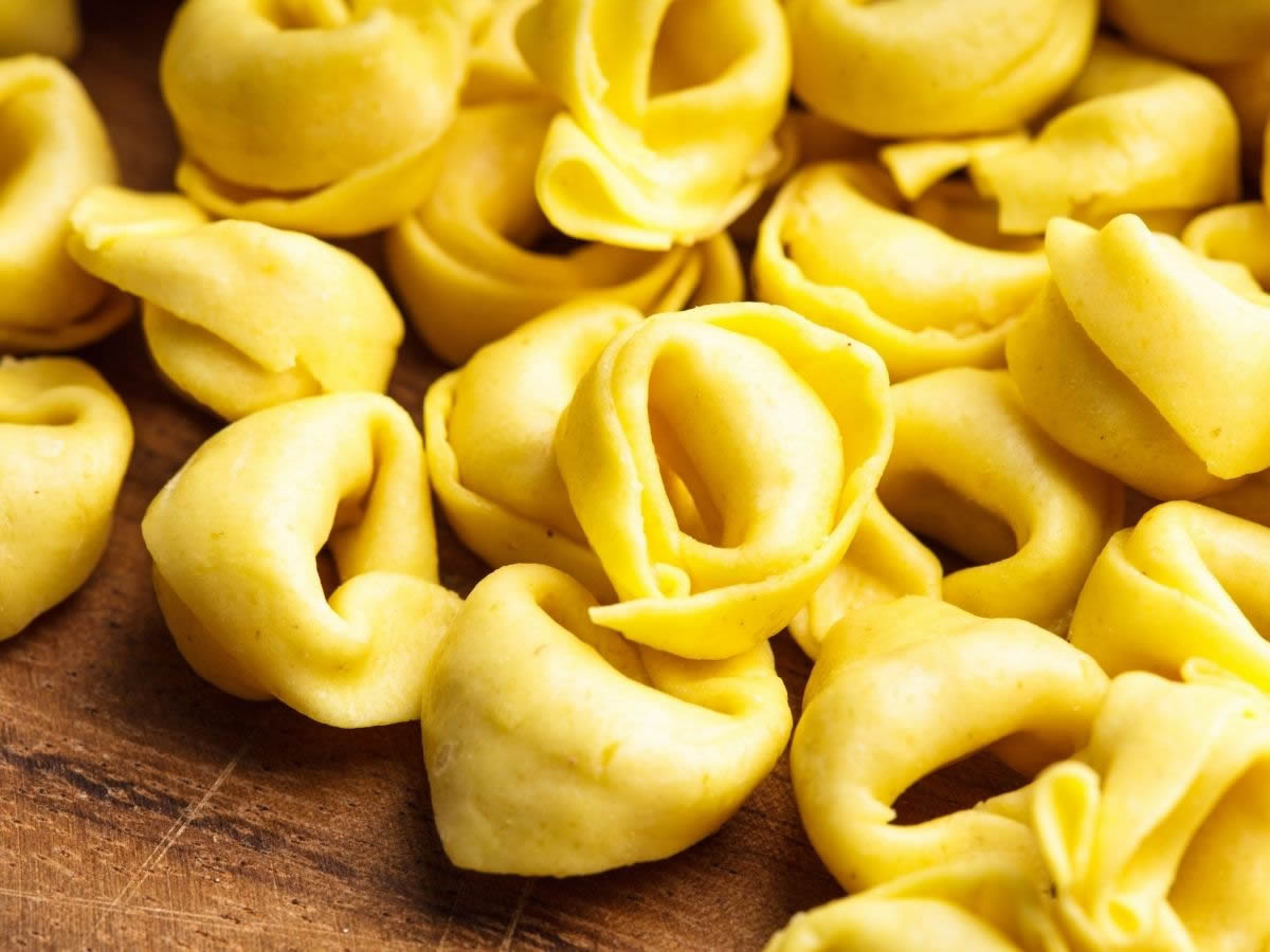 il festival del tortellino torna con una cena di gala a palazzo re enzo