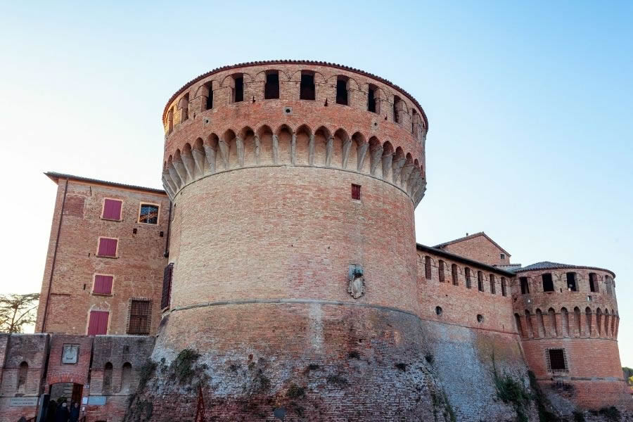 Al Cibus, CLAI annuncia che i suoi salumi si potranno degustare anche presso la Rocca di Dozza 2