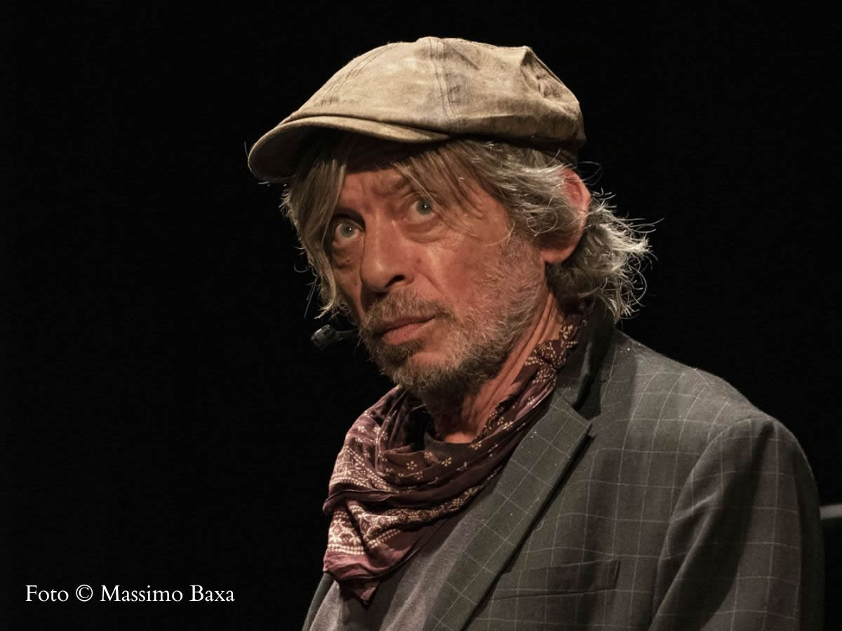 Paolo Rossi in scena al Duse con “Scorrettissimo me”