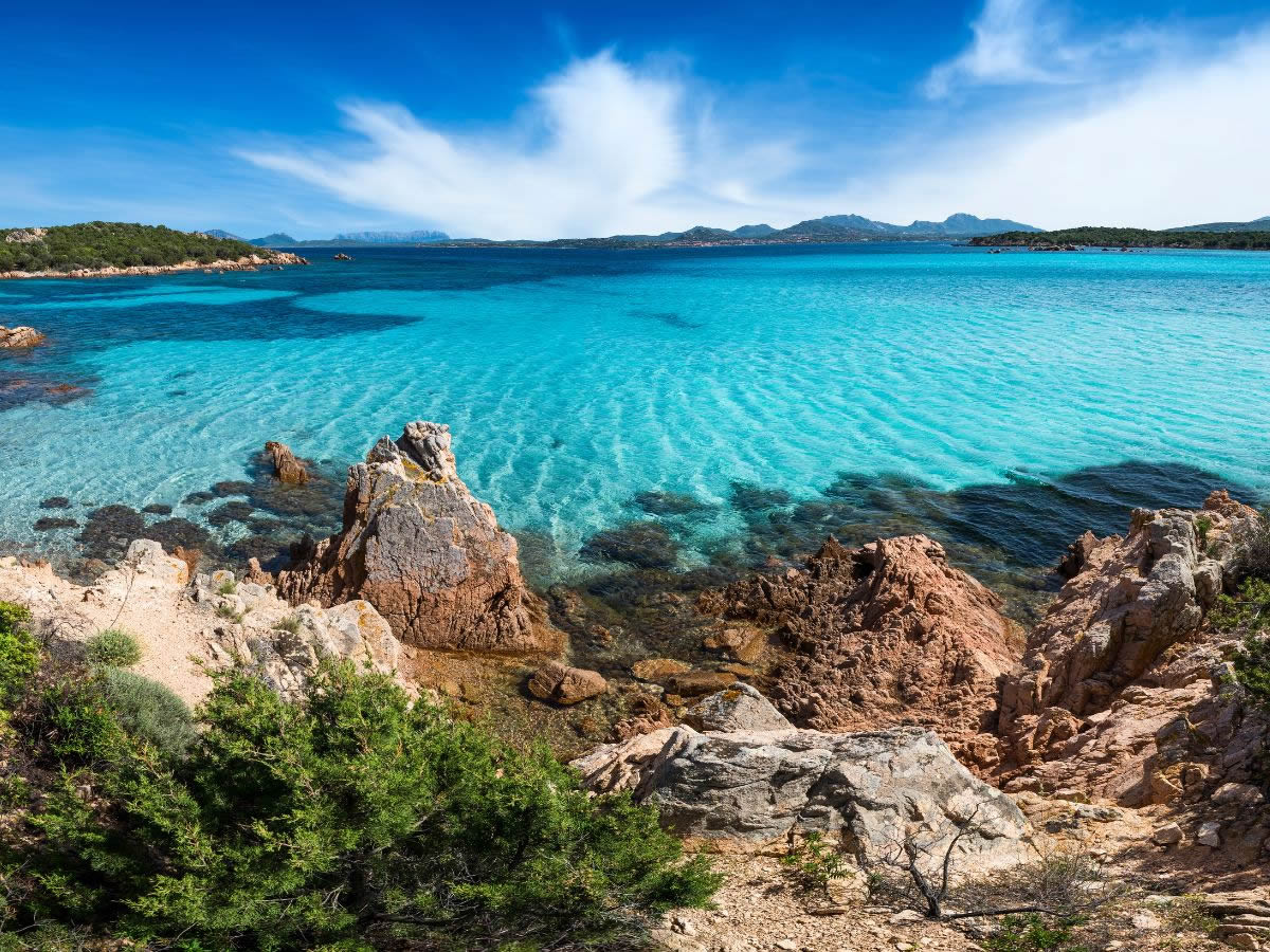 Vacanze in Sardegna, grazie ai voli Bologna-Olbia