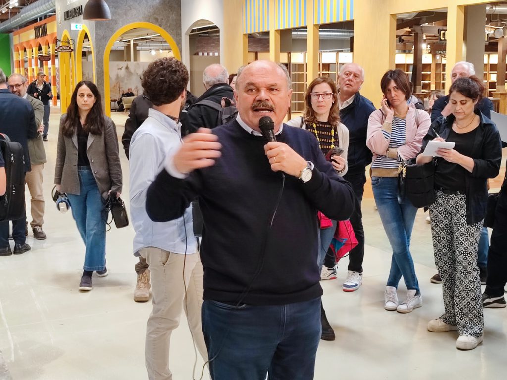 Oscar Farinetti alla presentazione di Grand Tour Italia